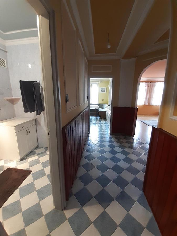 Gabor Pal 1 Apartman 1 Szoba Dunafoldvar Екстер'єр фото